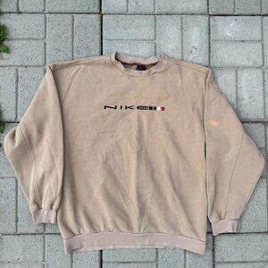 Vintage 2000’s Nike Sweatshirt